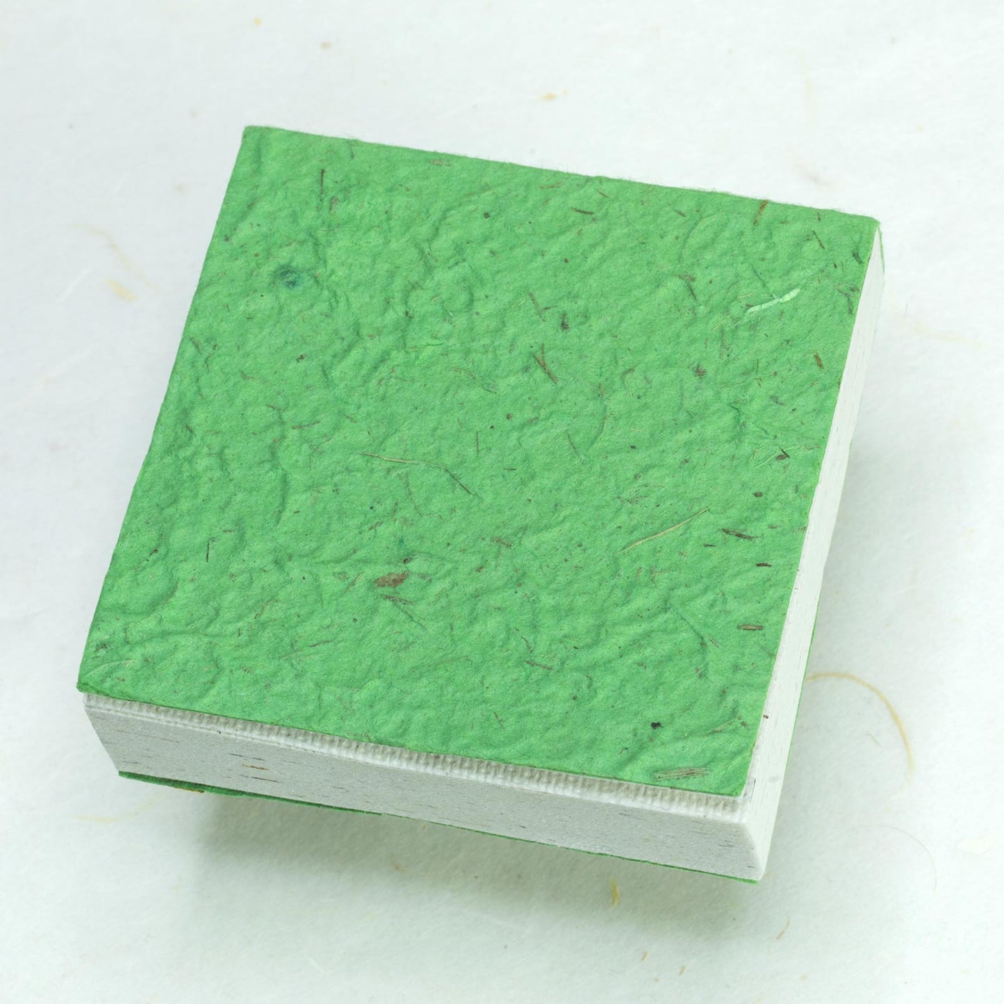 sustainable products - flower eco-friendly scratch pads back